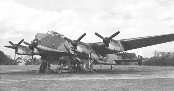 Avro Lancaster B Mk.I Special s pumou Grand Slam